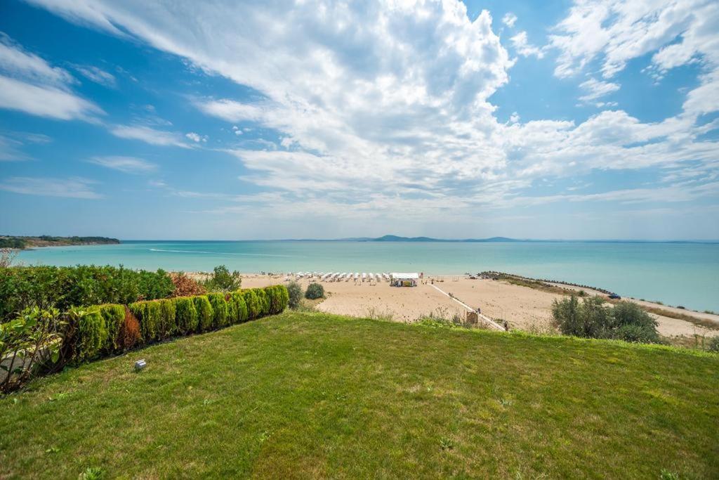 Vili Apartment Бургас Экстерьер фото